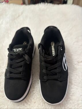 Heelys Black Skate Sneakers with White Trim
